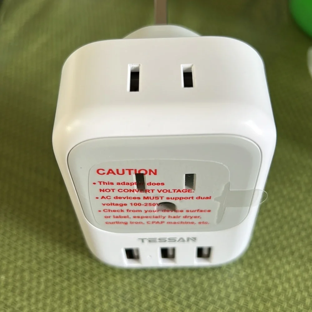 TESSAN White Power Adapter with USB Ports